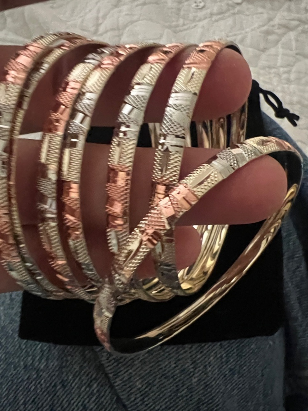 Semanario talks 6-Tone laminated textureBangle Set size- Rose Gold, Silver, Gold